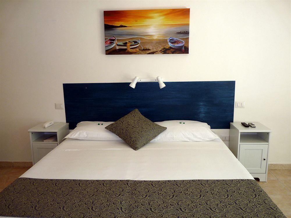 Hotel Aria Di Mare Marina di Ragusa Exterior foto